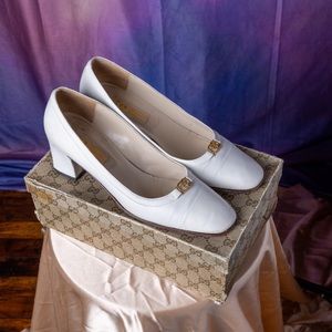 Vintage Gucci White Pumps Size 38/7.5
